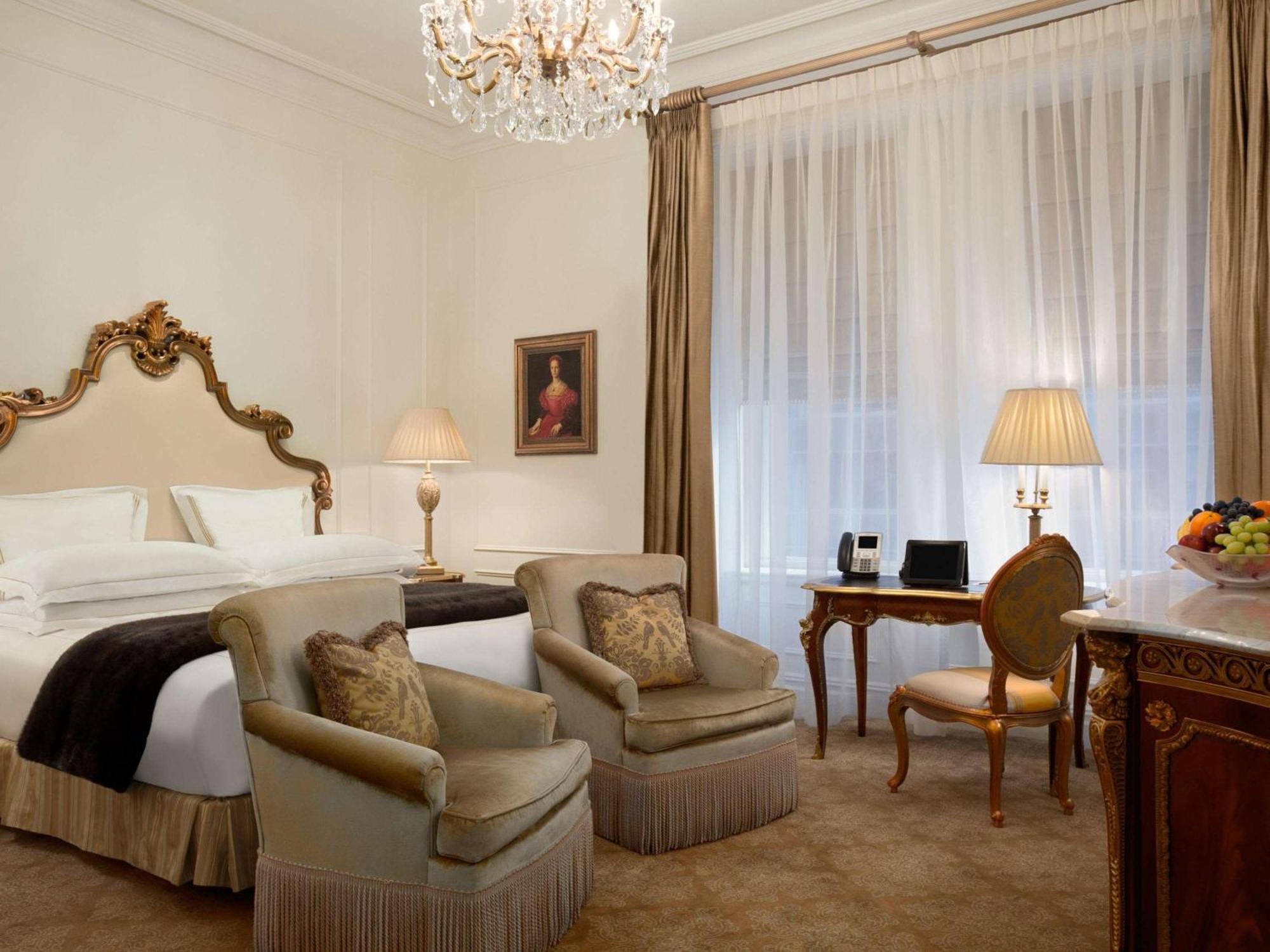 Hotel The Plaza New York Esterno foto