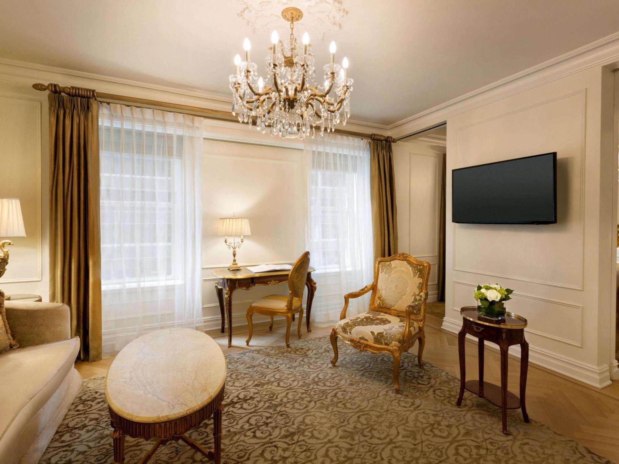 Hotel The Plaza New York Esterno foto