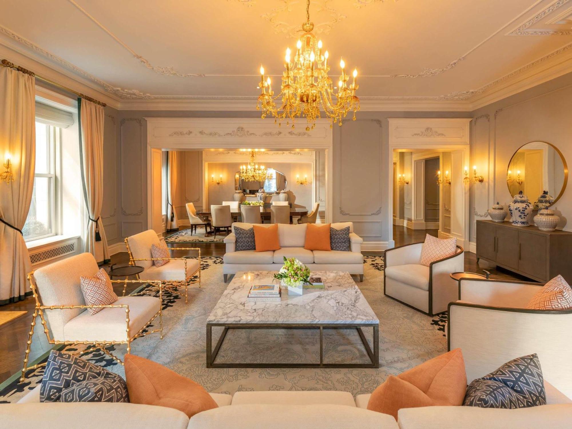 Hotel The Plaza New York Esterno foto